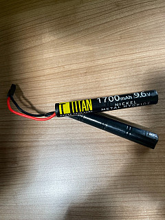 NiMH baterie TITAN 9.6V 1700mAh, malá Tamiya