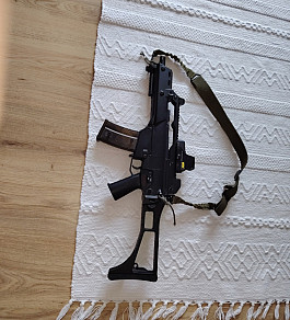 Prodám airsoftovou zbraň G36C s dalekohledem a baterií