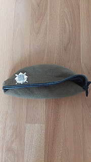 Baret khaki