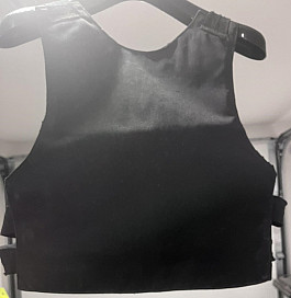 Vesta na pláty černá