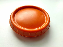 Originál oranžová německá máselnička Wehrmacht 1944 WH máselnice