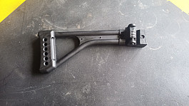 Tělo, pažba a další díly na AK