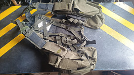 Staré vesty s kapsami