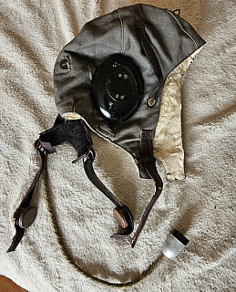 Koupím leteckou koženou kuklu - sovětskou