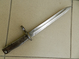 NÁHRADNÍ BODÁK M 1915 MAUSER 98 a GEWEHR M 1888