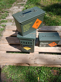 Muniční schránka M2A1 a M548