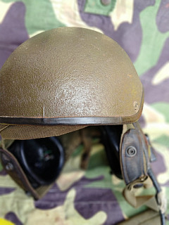 Vojenská za helma do tanku použita retro USA 