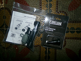 US ARMY FULTON baterka CAMELBAK náhradní díly na vak na vodu a masku M50 