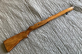 dřevěná pažba na pušku M14