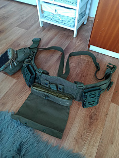 Takticky opasek + doplnky