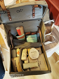 Prodám Historické lékárničky ČSČK + zásobovací taška