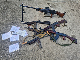 Hromada znehodnocenych zbrani CSLA