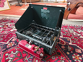 Vařič benzínový Army Coleman 