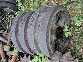 Kola pro T-34, T-55, BAT-M, MDK-2M, MT-LB, atd.