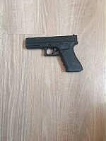 airsftová zbraň Glock EU17