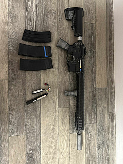 Prodám nebo vyměním ar-15 full upgrade AEG