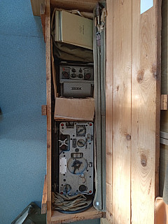 vojenská vysílačka R113