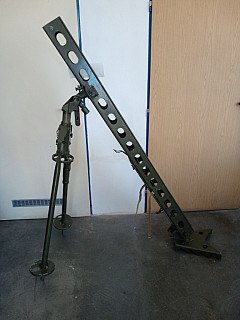 odpalovací zařízení AG-64