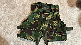 Střepinová vesta DPM