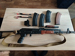 Prodám airsoftovou zbraň AKS 74N AEG
