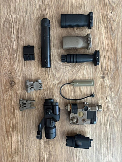 Doplňky pro zbraň plně funkční