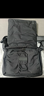 Q-Code taška přes rameno IIIA