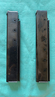 Zásobníky k samopalu Thompson