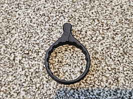 AR oboustranny zachyt zasobniku, AR pazbicky