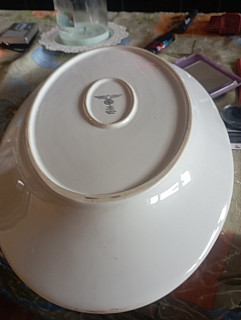 Prodej nádobí z 2.svetove valky