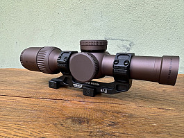 Optika Vortex Razor 1-6x v Geissele montáži