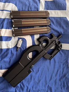 CM.060, FN P90 [CYMA] bez baterie