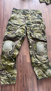 Multicam Tropic Výbava