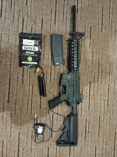 Airsoft elektrická M4