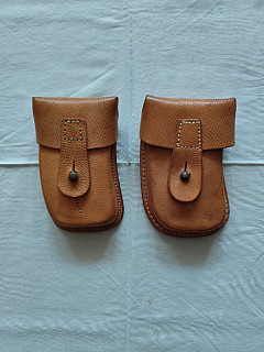 Sumky na zásobníky k samopalu vz.61 Škorpión