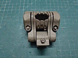 ACM montáž pro svítilnu