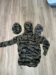 Helikon Tramontane Tiger stripes Jacket a Boonie hat