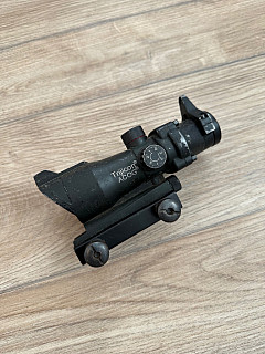 Trijicon ACOG 