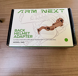 Sada držáků sluchátek na helmu