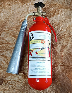 Gaz 66, Gaz 69, Uaz, Zil, Kraz, Ural - hasicí přístroj ОУ-2 