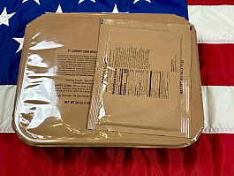 Vojenský koláč MRE-USA PT Carrot Cake with White Icing