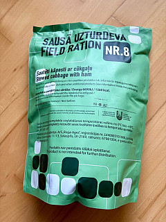 Lotyšská vojenská potravinová dávka MRE 12h Menu 8 Dušené zelí/šunka