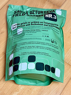 Lotyšská vojenská potravinová dávka MRE 12h Menu 3 Hovězí guláš