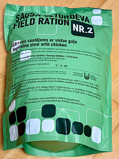 Lotyšská vojenská potravinová dávka MRE 12h Menu 2 Zelenina s kuřecím