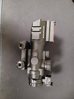 Puškohled VictOptics C1 Fiber Sight 4x32 Prism černý