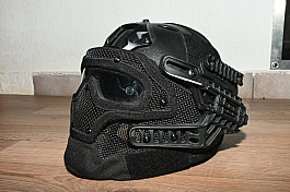 Jaggernaut airsoft helmet od Wosport, černá