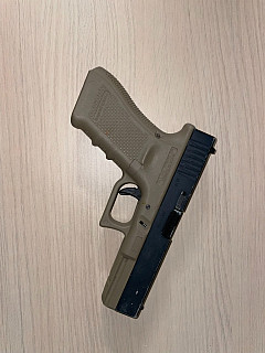 Pistole Glock 18C WE