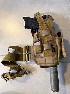 Stehenní pouzdro Coyote