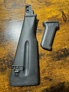 AK47 / AKM / AK74 / SAIGA - pažbení