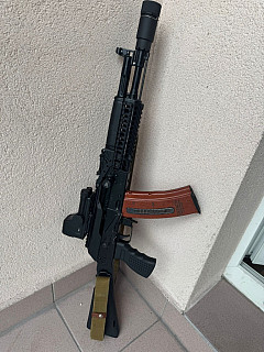 AK74 bakelitové zásobníky UA