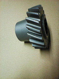 GAZ 69 Hnacie kolo redukčnej prevodovky a iné n.d.